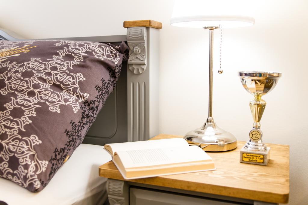 Glamour Excellent Appartement Prague